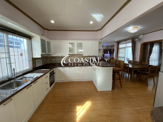 บ้านสำหรับขายหรือเช่าที่จอมเทียน