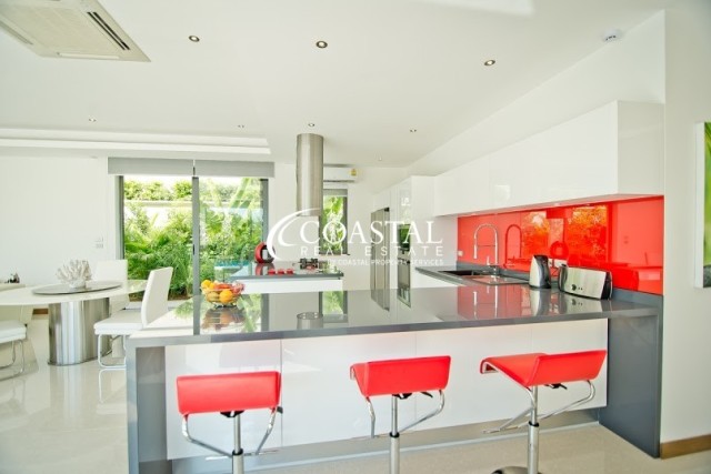 House For Sale And Rent Mabprachan/Pong