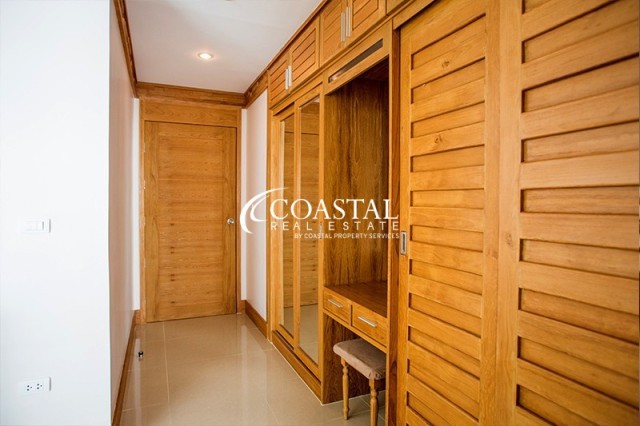 คอนโดสำหรับขายหรือเช่าที่พระตำหนัก