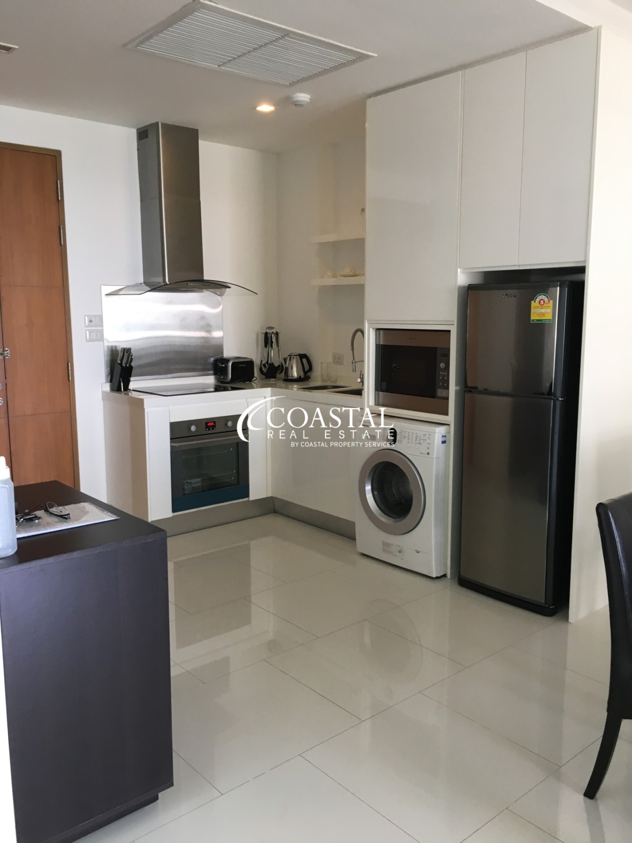 คอนโดสำหรับขายหรือเช่าที่วงศ์อมาตย์