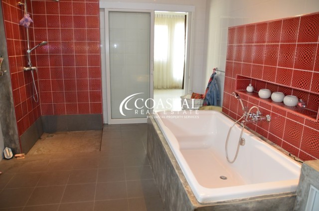 บ้านสำหรับขายหรือเช่าที่มาบประชัน/โป่ง