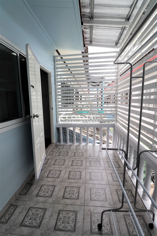 Townhouse For Sale South Pattaya
