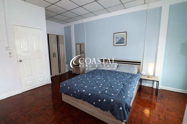 Townhouse For Sale South Pattaya