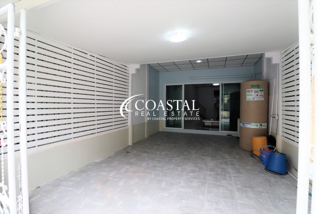 Townhouse For Sale South Pattaya
