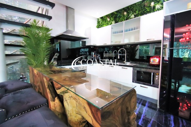 บ้านสำหรับขายที่จอมเทียน