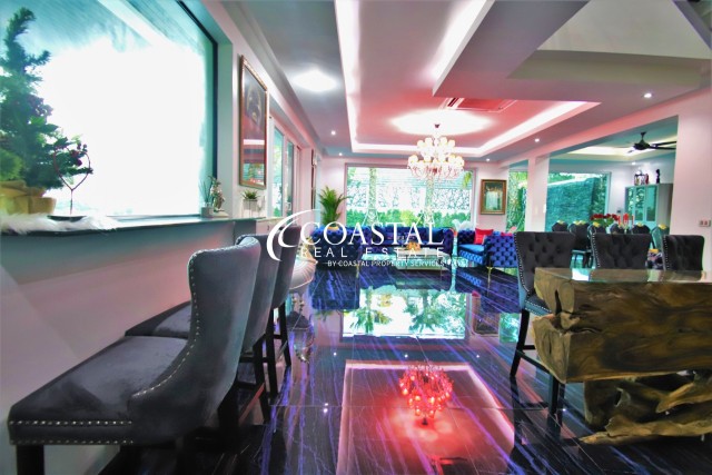 บ้านสำหรับขายที่จอมเทียน