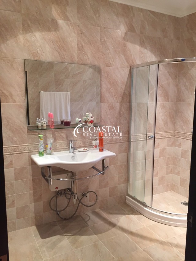 House For Rent Mabprachan/Pong