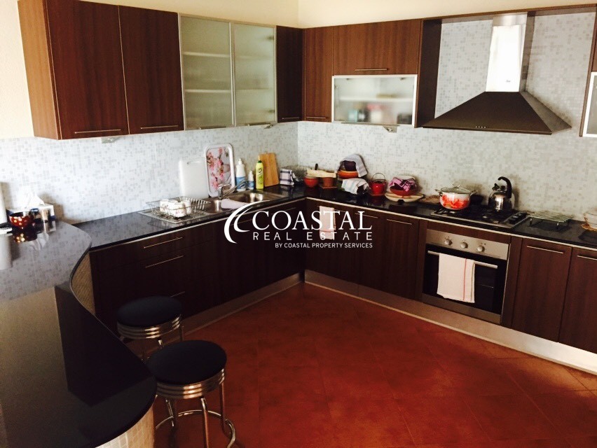 House For Rent Mabprachan/Pong