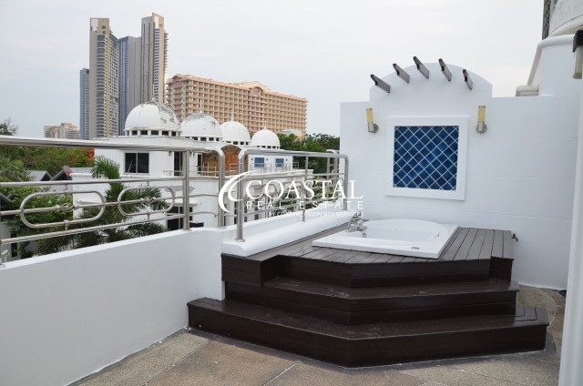 House For Sale Wong Amat