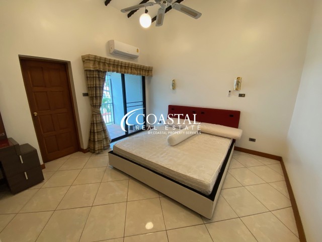 Townhouse For Sale And Rent Mabprachan/Pong