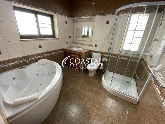 House For Sale Mabprachan/Pong