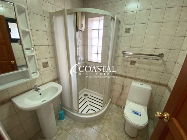 House For Sale Mabprachan/Pong