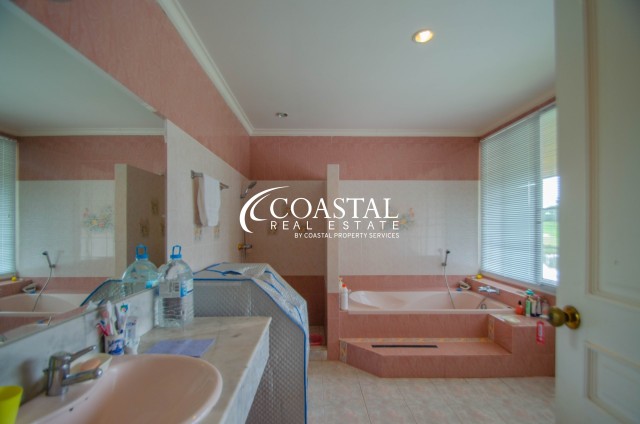 บ้านสำหรับขายที่ศรีราชา