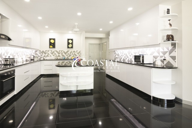 House For Sale Bang Saray