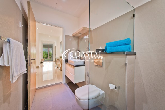 House For Sale And Rent Mabprachan/Pong