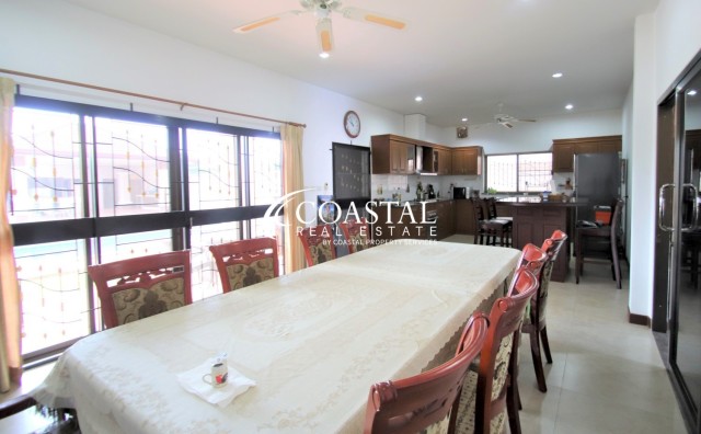 House For Sale And Rent Mabprachan/Pong