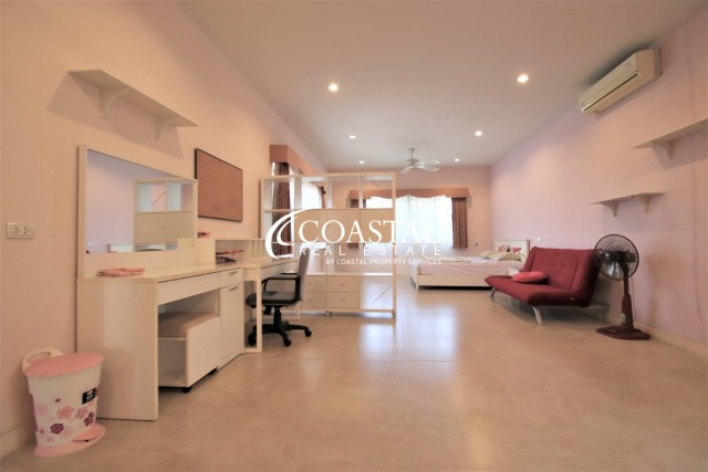 House For Sale And Rent Mabprachan/Pong