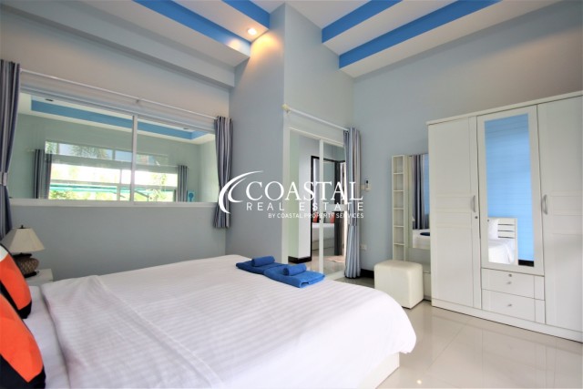 Commercial For Sale Bang Saray