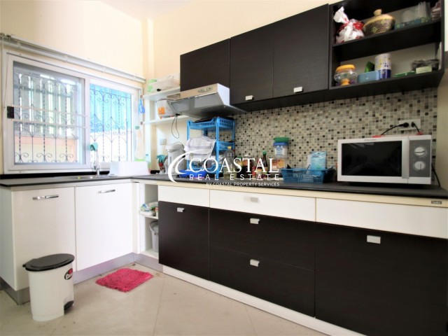 ทาวน์เฮ้าส์สำหรับขายที่พัทยากลาง