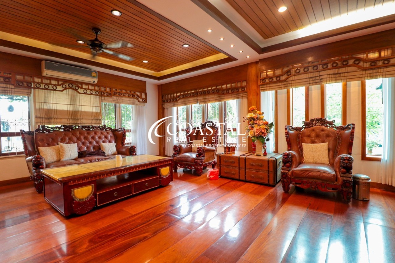 บ้านสำหรับขายหรือเช่าที่นาจอมเทียน