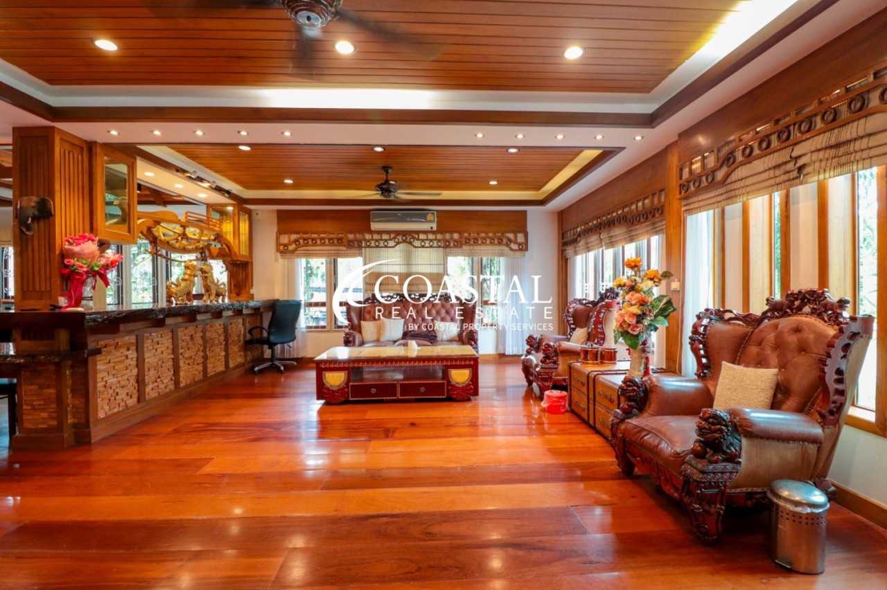 บ้านสำหรับขายหรือเช่าที่นาจอมเทียน