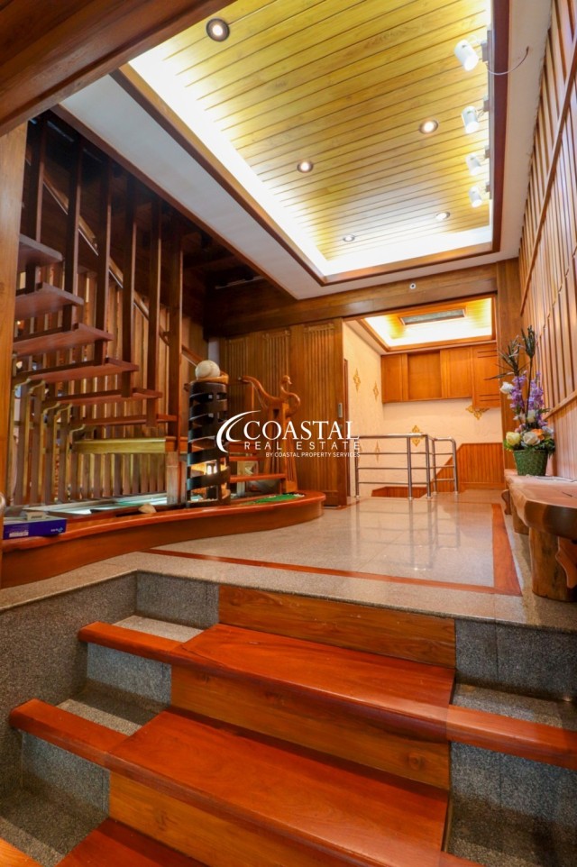 บ้านสำหรับขายหรือเช่าที่นาจอมเทียน