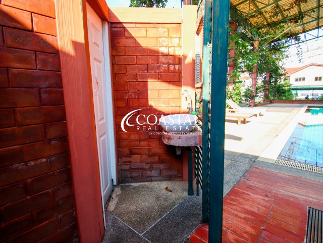 อสังหาริมทรัพย์เชิงพาณิชย์สำหรับขายที่นาเกลือ