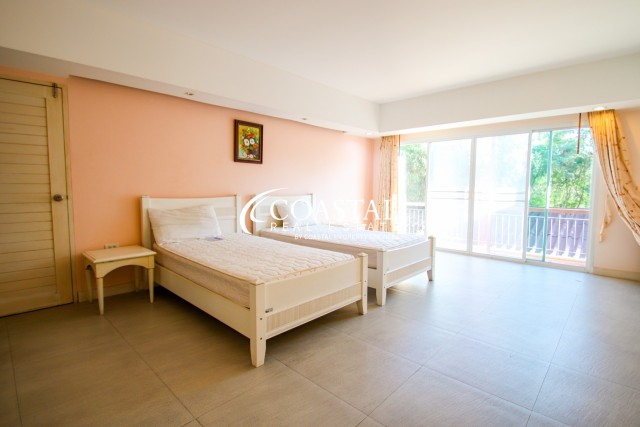 อสังหาริมทรัพย์เชิงพาณิชย์สำหรับขายที่นาเกลือ