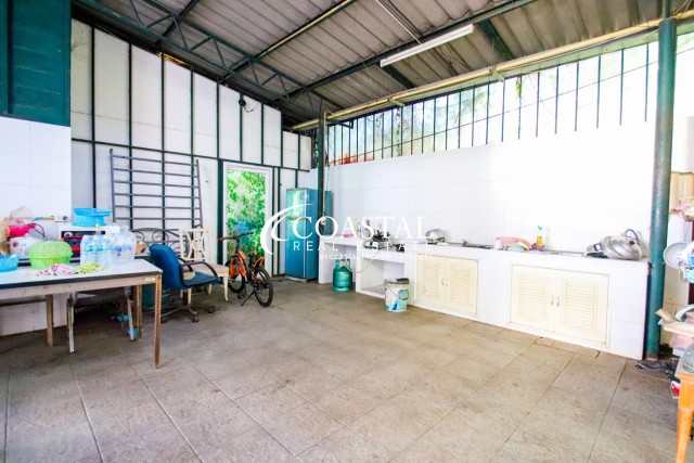 อสังหาริมทรัพย์เชิงพาณิชย์สำหรับขายที่นาเกลือ