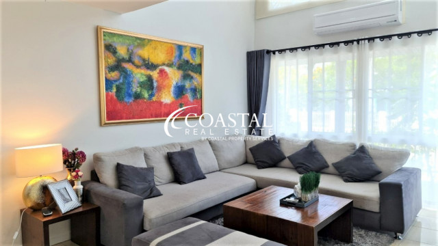 Townhouse For Rent East Pattaya