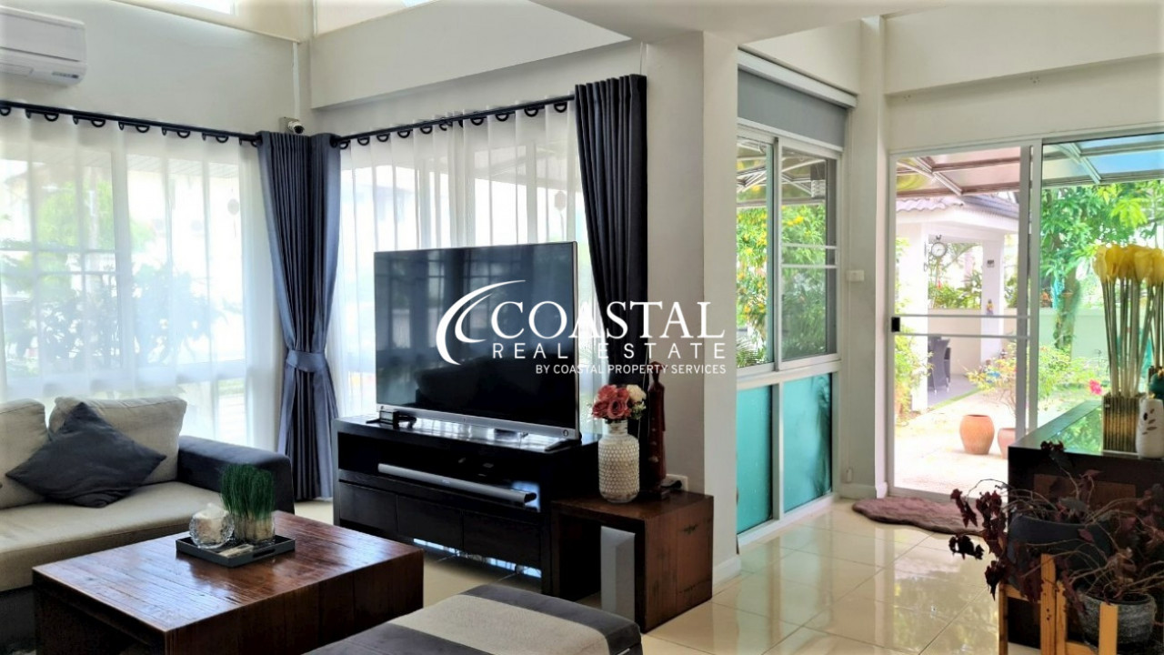 Townhouse For Rent East Pattaya