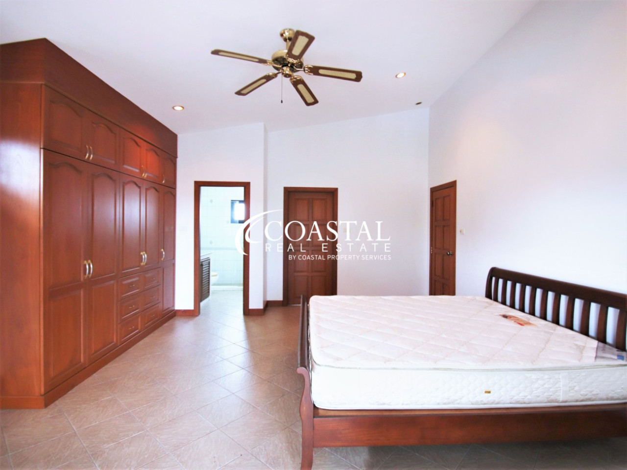 บ้านสำหรับเช่าที่มาบประชัน/โป่ง