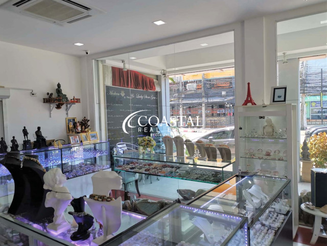 Commercial For Sale Central Pattaya