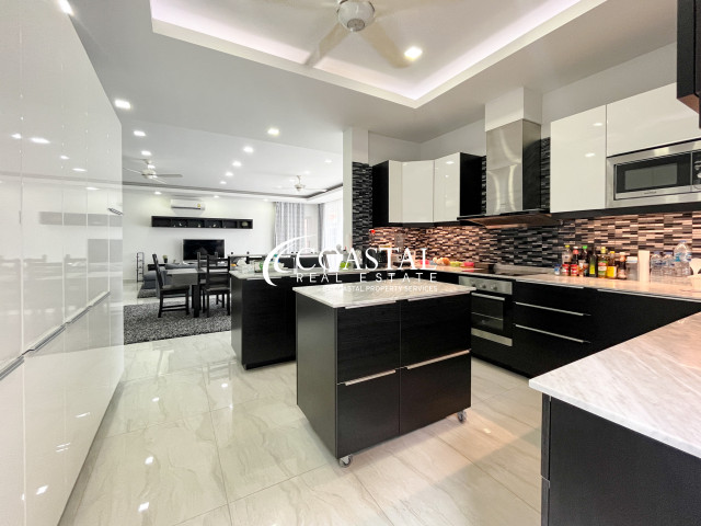 House For Sale Pratumnak