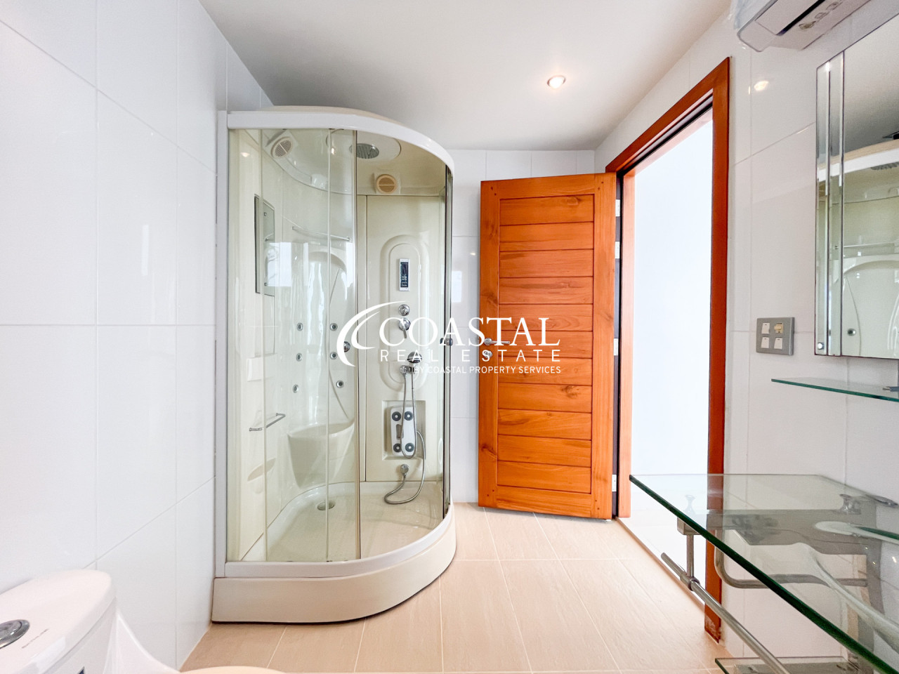 คอนโดสำหรับขายที่นาจอมเทียน