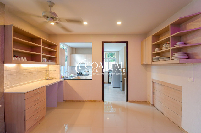 บ้านสำหรับขายหรือเช่าที่นาจอมเทียน