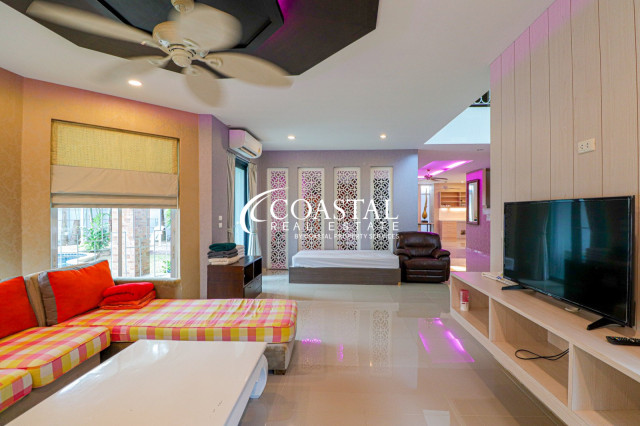 บ้านสำหรับขายหรือเช่าที่นาจอมเทียน