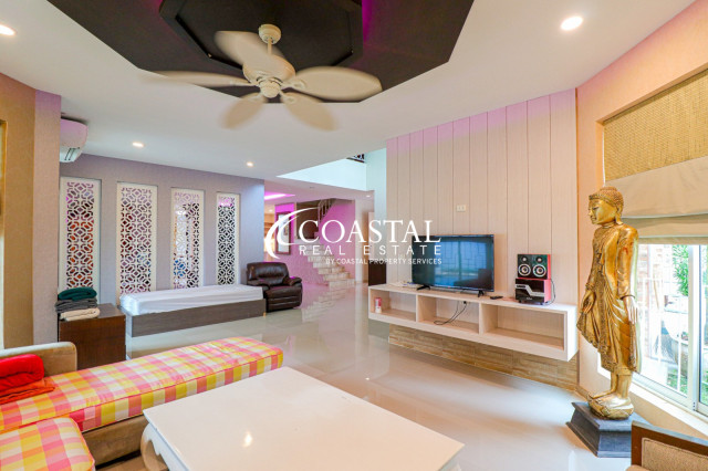 บ้านสำหรับขายหรือเช่าที่นาจอมเทียน