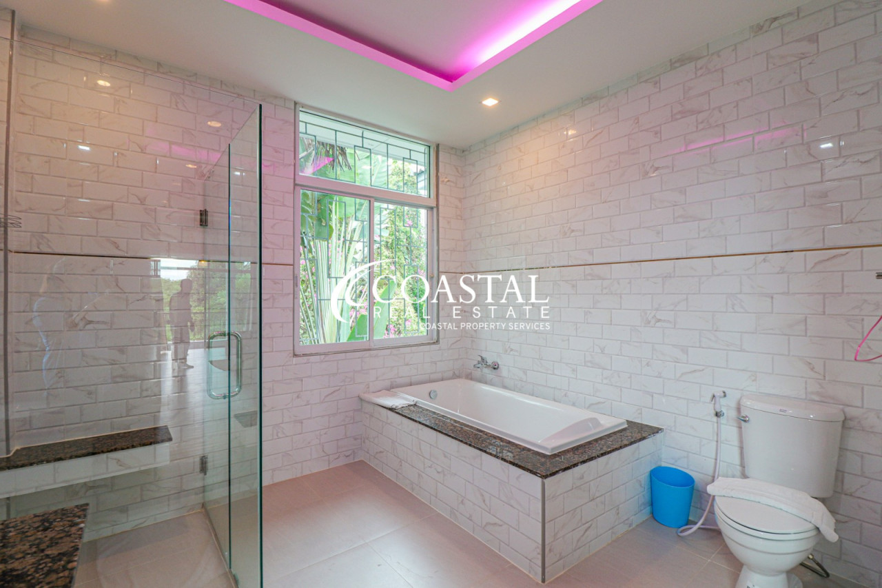 บ้านสำหรับขายหรือเช่าที่นาจอมเทียน