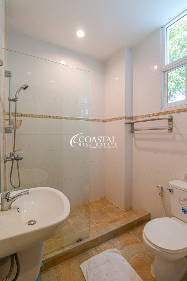 บ้านสำหรับขายหรือเช่าที่นาจอมเทียน