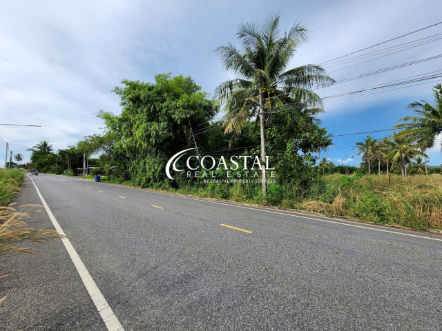 Land For Sale Mabprachan/Pong
