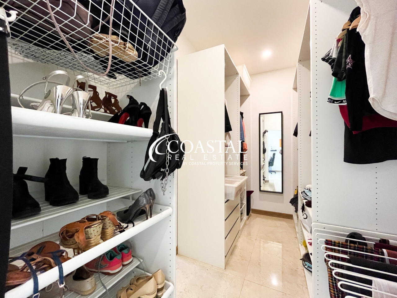 บ้านสำหรับขายหรือเช่าที่พัทยาตะวันออก