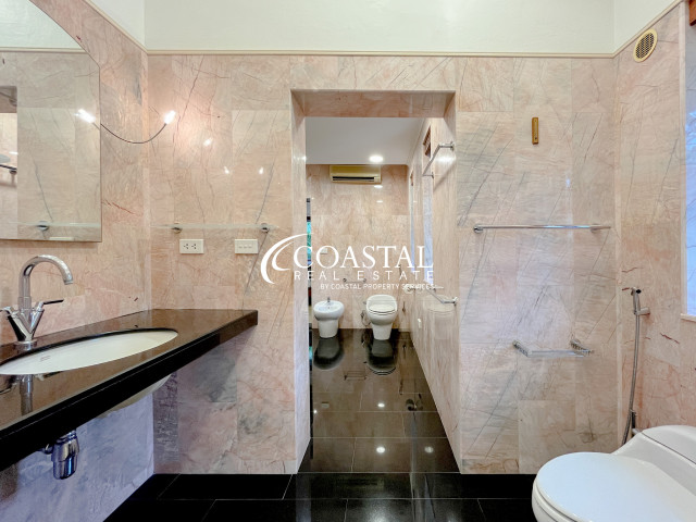 บ้านสำหรับขายหรือเช่าที่พัทยาตะวันออก