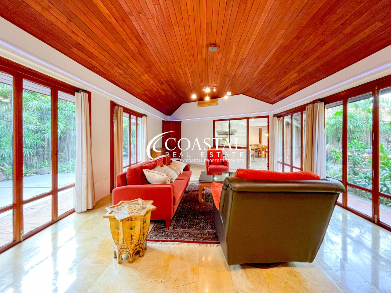 บ้านสำหรับขายหรือเช่าที่พัทยาตะวันออก