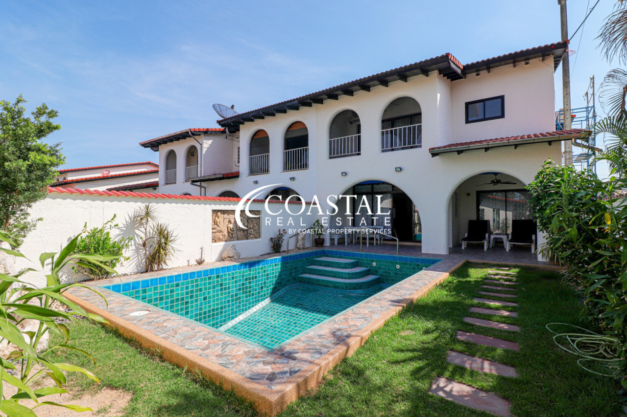 Townhouse For Sale And Rent Mabprachan/Pong