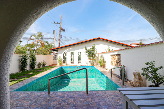 Townhouse For Sale And Rent Mabprachan/Pong