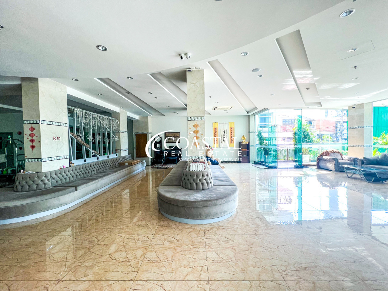 อสังหาริมทรัพย์เชิงพาณิชย์สำหรับขายที่พระตำหนัก