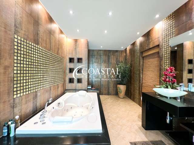 House For Sale And Rent Mabprachan/Pong