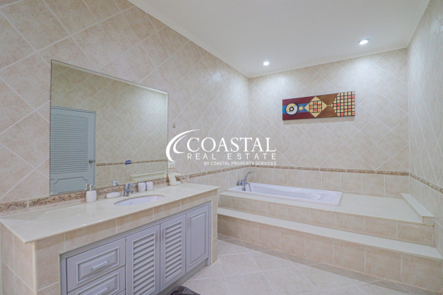 House For Sale And Rent Pratumnak