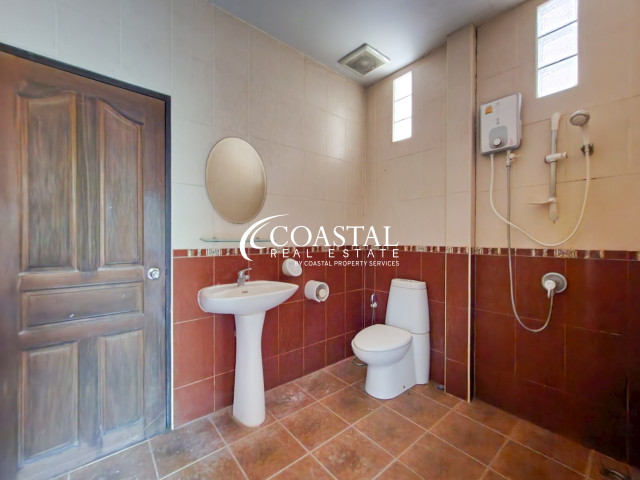 Commercial For Sale East Pattaya